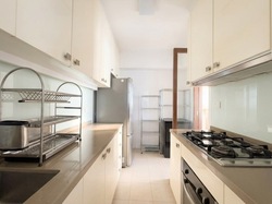 Blk 18B Buona Vista Court (Queenstown), HDB 3 Rooms #574395241